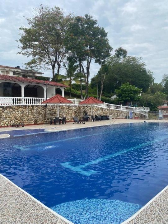 Lote B Manzana 6, Melgar, Tolima 734001, Colombia