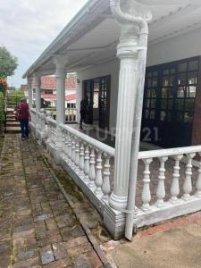 Lote B Manzana 6, Melgar, Tolima 734001, Colombia