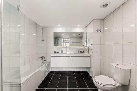 Seixal, Setubal 2840-268, Portugal