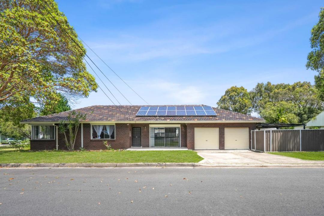 19 Ashcroft Street, Georges Hall, NSW 2198, Australia