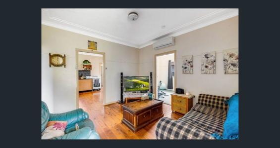 439 Tor Street, Newtown, QLD 4305, Avustralya