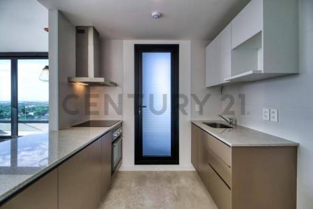 Avenida Santísima Trinidad y Tte. Cnel. Cirilo Gill , Mme. Lynch, Asunción 00001, Paraguay