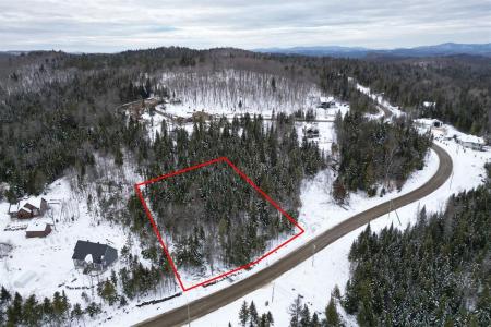 Rue du Génévrier, Sainte-Marguerite-du-Lac-Masson, 魁北克省 J0T 2N0, 加拿大