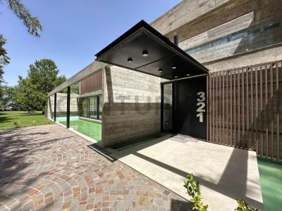 RUTA 2 KM 65 , La Plata, GBA Sur 1900, アルゼンチン