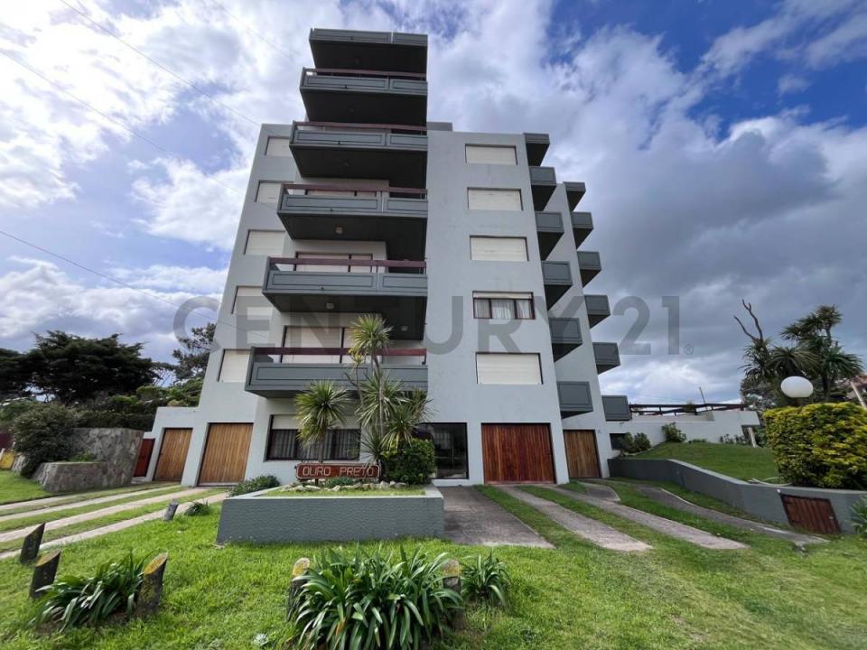AVENIDA 2 PASEO 131 EDIFICIO OURO PRETO C, Villa Gesell, Buenos Aires Costa Atlántica 7165, Argentina