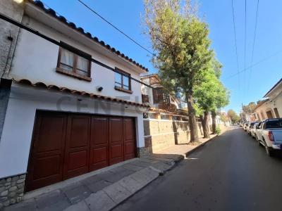 campero antes de 15 de abril , Zona Centro, Tarija 00001, Bolívia