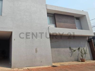 C/ CRISANTO VALVERDE, ZONA EL PALMAR, CONDOMINIO EL PALMAR II , Urb. El Palmar, Beni 00001, Bolivia