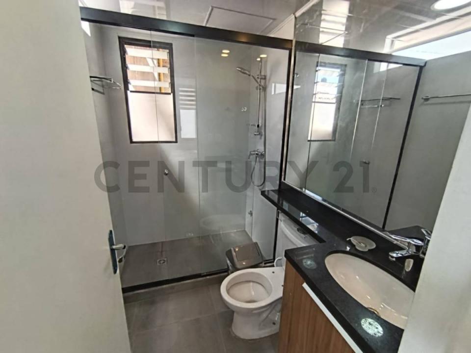 Calle 6 de agosto entre Montoya , Ciudad Satélite, Potosí 00001, ボリビア