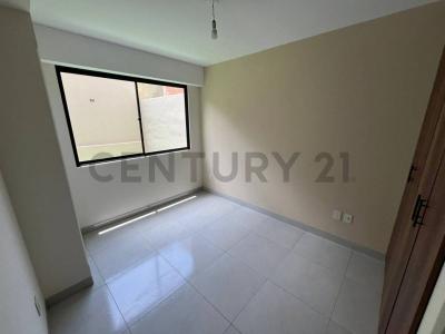 Calle 28-Enrique Oblitas Poblete N°730 Depto F , La Paz, La Paz 00001, Bolivia