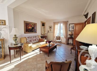 Epernon, Centro – Val De Loira 28230, Francia