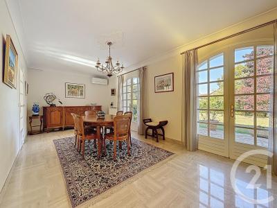 Ste Genevieve Des Bois, Ilha De França 91700, França