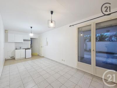 Montereau Fault Yonne, Île-de-France 77130, France