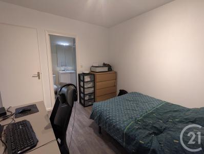 Riom, Auvergne 63200, Pháp