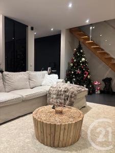 La Varenne St Hilaire, Isla De Francia 94210, Francia