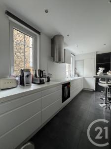 Reims, Champagne-Ardenne 51100, France