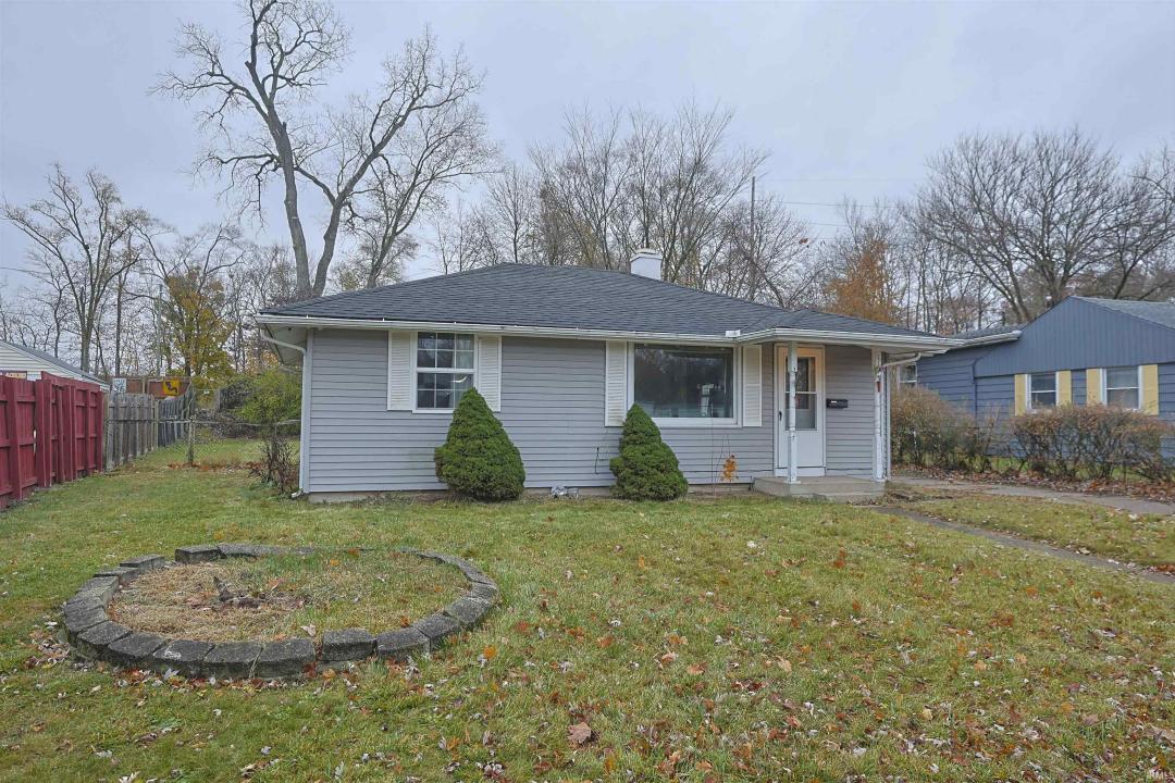 1216 Edgewood Drive, South Bend, 印第安納州 46616, 美國