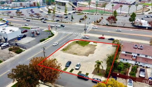 3801 Mount Vernon Avenue, Bakersfield, California 93306, USA