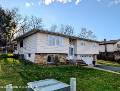 618 Shirley Lane, Dunmore, Pensilvania 18512, Estados Unidos