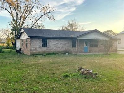 402 W Denton Avenue, Sallisaw, Oklahoma 74955, HOA KỲ