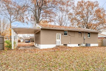 3133 Davis ave Avenue, Granite City, Illinois 62040, États-Unis