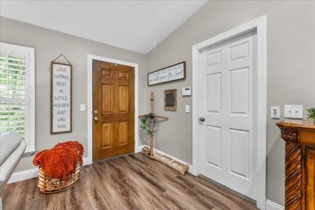 1155 N 11TH STREET, Eagle Lake, Florida 33839