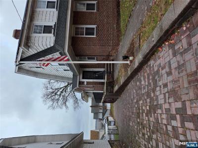 141-143 Pleasant Place, Kearny, New Jersey 07032, États-Unis