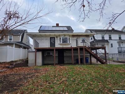 141-143 Pleasant Place, Kearny, New Jersey 07032, États-Unis