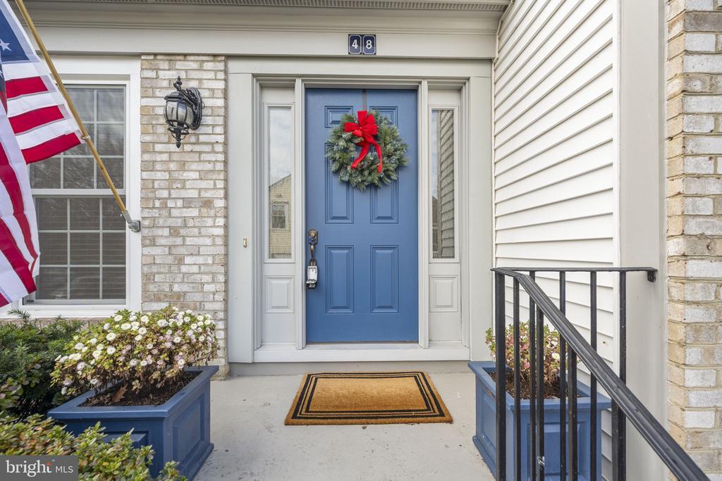 48 Mcpherson Circle, Sterling, 維吉尼亞州 20165, 美國