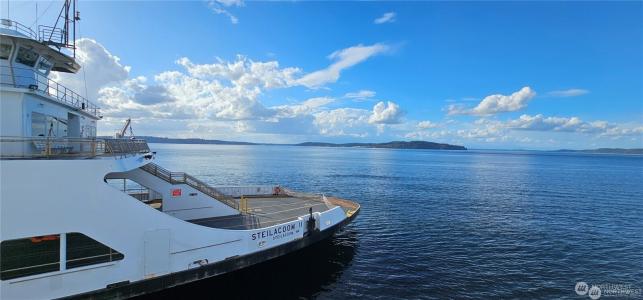 12106 Sound Drive, Anderson Island, Washington 98303, USA