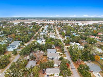 205 NE 59th Street, Oak Island, צפון קרוליינה 28465, ארצות הברית של אמריקה 