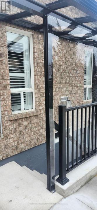 83 HARTY CRESCENT, Ajax (northwest Ajax), Ontario L1T 4E7, Canada