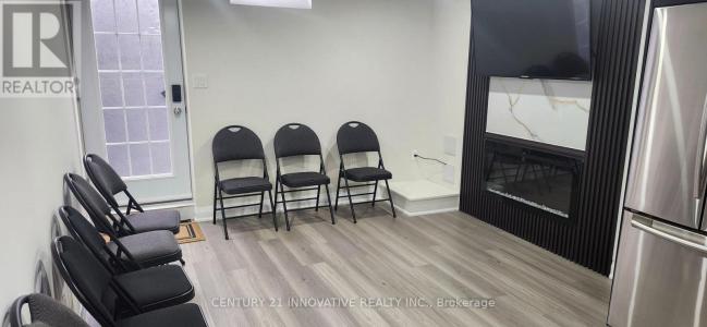 83 HARTY CRESCENT, Ajax (northwest Ajax), Ontario L1T 4E7, Canada