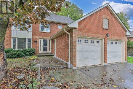124 JOHN BOWSER CRESCENT, Newmarket (glenway Estates), 安大略省 L3Y 7P1, 加拿大