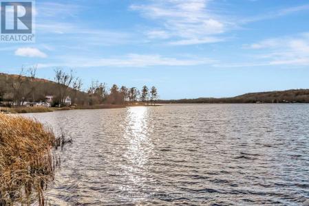 823 FRANKFORD-STIRLING ROAD, Quinte West (sidney Ward), אונטריו K0K 2C0, קנדה 