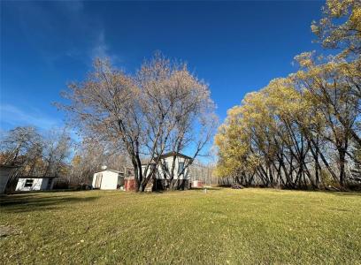 70 STE AMELIE ROAD, Ste Rose Du Lac, Manitoba R0L 1S0, Kanada