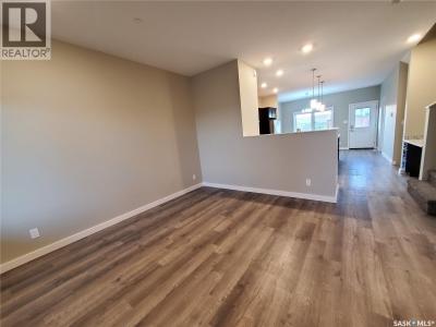 553 DOUGLAS DRIVE, Swift Current, Saskatchewan S9H 5R6, Canada