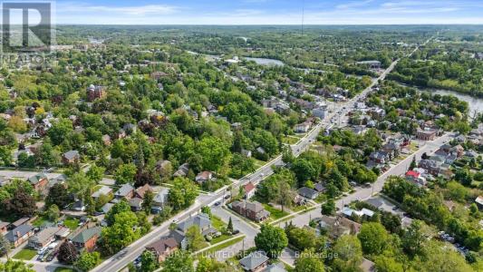 234 ANTRIM STREET, Peterborough (town Ward 3), Ontario K9H 3G4, Canada