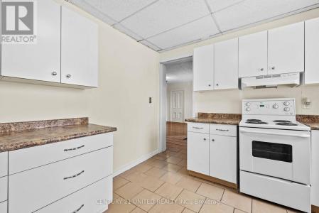 234 ANTRIM STREET, Peterborough (town Ward 3), Ontario K9H 3G4, Canada