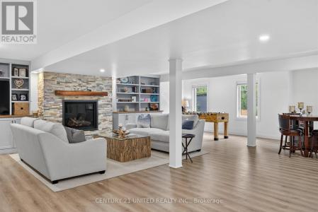 322 ELBOW POINT ROAD, Trent Lakes, Ontario K0L 1J0, Canadá