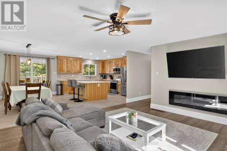 5 FIRE ROUTE 46, Trent Lakes, Ontario K0L 1J0, Canada