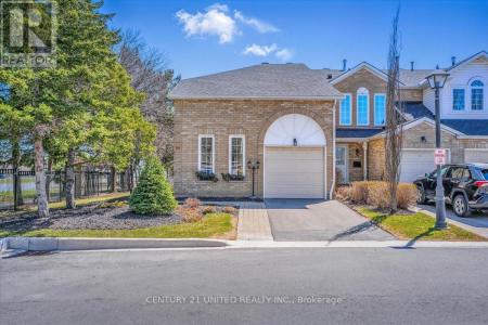 58 HEATHCLIFFE SQUARE, Brampton (central Park), Ontario L6S 5R5, Canada