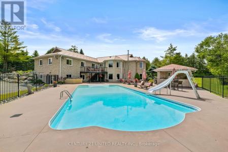 310 VINER LINE, Selwyn, Ontario K0L 1T0, Canadá