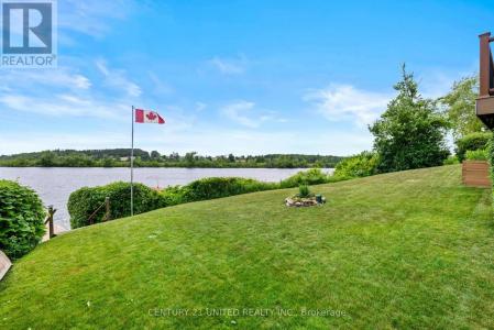 210 THOMPSON ROAD, Otonabee-south Monaghan, Ontario K9J 6X8, Canada