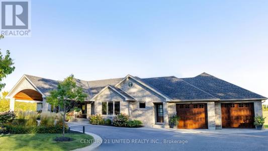 7 MAPLEHILL DRIVE, Cavan Monaghan (cavan-monaghan), Ontario K9J 0E5, Canada