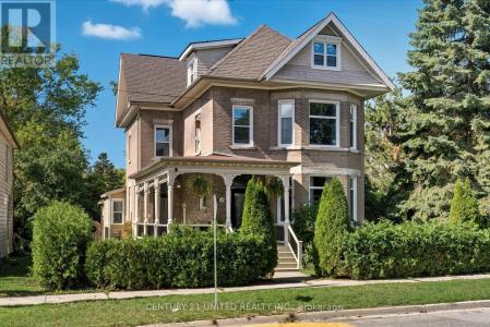 559 DOWNIE STREET, Peterborough (town Ward 3), Ontario K9H 4J7, Canada