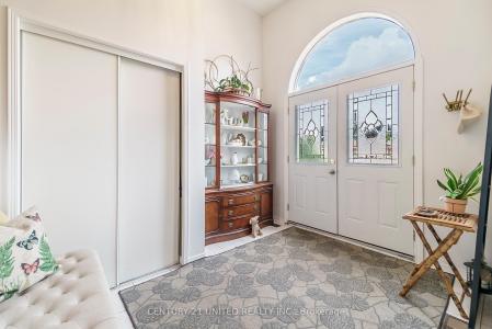 1455 GLENFOREST CRESCENT, Peterborough, Ontario K9K 2J2, Kanada