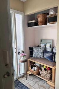 457 COLLINGE ROAD, Hinton, Alberta T7V 1K8, CANADÁ