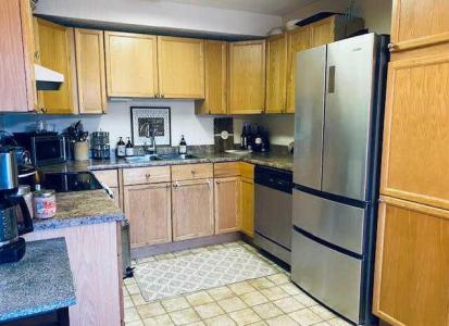 457 COLLINGE ROAD, Hinton, Alberta T7V 1K8, CANADÁ