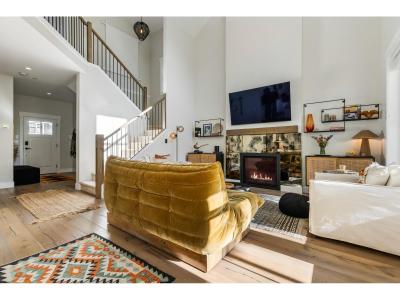 1805 FROSST CREEK CROSSING, Lindell Beach, British Columbia V2R 4X2, Canada