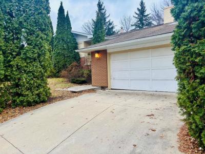 134 BARKER BOULEVARD, Winnipeg, 马尼托巴 R3R 2E1, 加拿大